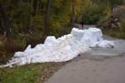 Vi møter på snøhaugen denne gangen også, litt større denne gangen