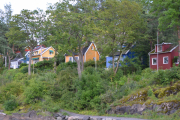 Bleikøya - Mange av husene er bygd der det er ly for vær og vind