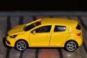 Renault Clio Sport 1/64 skala