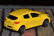 Renault Clio Sport 1/64 skala