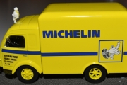 Renault Galion 1/43