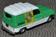 Renault 4F4 Fourgonnette - Renault Motoculture. Så sammenligner vi bakparten senere