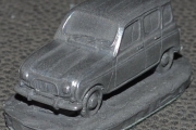 Renault 4 von Autosculpt hand made in Sheffield. Nå er vi på Autosculpt Miniutures som holder til i Sheffield