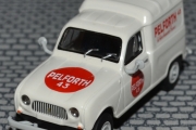 Renault 4F4 Fourgonnette - Pelforth 43 fra 1961. Her har vi en dato og kjenner igjen grillen. Modell Brekina i 1/87 skala