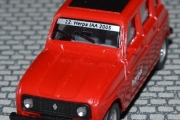 Renault 4 - Herpa modell fra 1974 til1978.  Vi kjenner igjen grillen nå