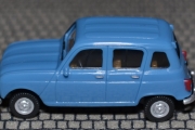 Renault 4 fra 1961 til 1967. Jeg må finne bilene først, så skal jeg skrive mer. Det er Wiking som har laget modellen i 1/87 skala
