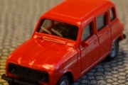 Renault 4 fra 1974 til1978, mer vet jeg ikke nå