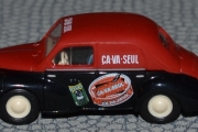 Renault 4CV Publicitaire qa va seul