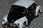Renault 4 CV Police