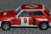Renault 5 GT Turbo  - Fører var Markku Alén og kartleser var Ilkka Kivimäki, det står med små skrift på siden