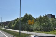 Han gjorde meg oppmerksom på at bilen har rundet 100 000, da har jeg kjørt 35 000 på nesten ti år. Men med Kjetil sin hjelp, så vil den holde i ti år til :-)