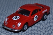 Alpine Renault A110 Berlinette 1600 S. Startnummer 10 fant jeg ikke ut av