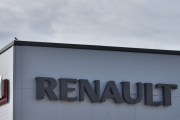 Jeg er litt rar sånn, her har vi Renault og Linerla i ett bilde