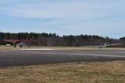Så setter piloten seg inn i seilflyet og det blir balanse