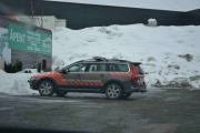 Vi har selvfølgelig bestilt følgebil videre, vi kjører jo Renault