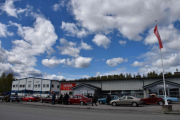Men her har jeg utsikt og kan ta masse bilder, noe jeg faktisk liker. Så Gausdal Landhandleri er stedet der det skjer