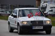 Jeg tror faktisk at ingen av bilene jeg har tatt bilde av hittil er identiske, så da må også en 17 kledd Mercedes-Benz 190 E fra 1986 være her også