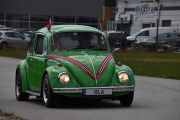 Neste som kommer er Ola, det er en Volkswagen 1300 fra 1969. At den er 17 mai kledd er det vel ingen tvil om