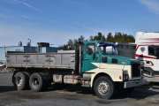 Må bare ta bilde av den en gang til, Volvo N1025 fra 1975. Jeg syns bare at denne var så tøff