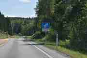 Strekningsmåling fra 0,3 til 8 kilometer, bilen vår går i maks 70, men vi kan øke litt i nedover bakke - dette er urettferdig!
