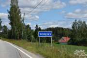 Stangnes, sikkert oppkalt etter noen gårder og så ligger Stangnessjøen i nærheten
