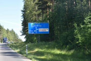 Men nå må vi passe på så vi ikke kjører for langt, men fremdeles så skal vi rett fram