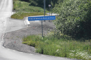 Så kommer vi til Halvarsgårdana som heller ikke er verdens navle. Men vi vi et treff på Pia og fugler så det med fugler kan virke lovende