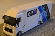 Renault AE 528 Fomula 1 racing truck ELF