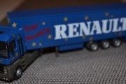 Renault AE Koffer-SZ Frohe Weihnachten