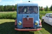 Fredag (18)