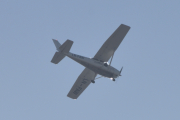 Morten 22 april 2019 - LN-FAW over Høyenhall, det er en Cessna-Reims F172N fra 1978 som Follo flyklubb eier