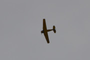 Morten 11 august 2018 - Kl. 15.00 Spennende fly LN-WNH over Høyenhall, her kan du se at den svinger rett foran oss