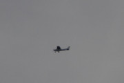 Morten mandag 8 oktober 2018 - Småfly over Høyenhall, det er en Cessna som er for langt borte