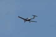Morten 1 august 2019 - LN-FTM over Høyenhall