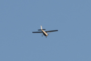 Morten 21 august 2019 - LN-LTH over Høyenhall, er for treig igjen til å løpe ut på verandaen. I ettertid så tror jeg dette er en Cessna 182E Skylane fra 1962 som Sameiet LN-LTH eier