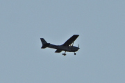 Morten 7 desember 2019 - LN-NRO over Høyenhall, det er en Cessna 172 Skyhawk fra Nedre Romerike flyklubb
