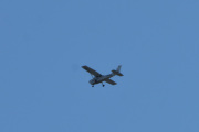 Morten 13 juli 2019 - LN-NRF over Høyenhall. I ettertid så ser jeg at det er en Cessna 172 Skyhawk fra 2006 fra Nedre Romerike Flyklubb