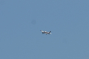 Morten 13 juli 2019 - LN-TFU rundt på Høyenhall, kranene er montert og jeg er på plass. Det er en Piper PA-28-181 Archer III fra 1999 som Innlandet Flyklubb og Flyskole eier
