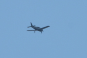 Morten 28 juli 2019 - LN-DAX litt langt unna på Høyenhall, siste i dag. Jeg tror det er en Piper PA-28-151 fra 1975