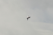 Morten 12 oktober 2019 - Minifly over Sanngrund. Står ved Glomma og ser flyet, men hører det ikke