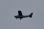 Morten 13 oktober 2019 - LN-BDL tar en runde over Høyenhall. Flyet er en Cessna 172P Skyhawk II og kommer ifra Ringerikes Motorflyklubb