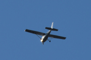 Morten 22 september 2019 - LN-NKF over Høyenhall, dette er et Cessna 172R fra 2008