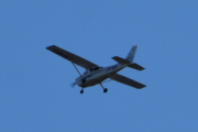 Morten 21 september 2019 - LN-NRF over Ekeberg, det er en Cessna 172 Skyhawk fra 2006 som Nedre Romerike flyklubb eier