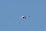 Morten 26 april 2020 - Småfly over Gjelleråsen, oppdaget den litt for sent, da vi er på Renaulttreff