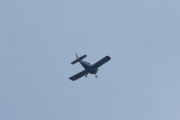 Morten 8 august 2020 - Småfly over Høyenhall, den går så stille så jeg kommer alltid for sent ut
