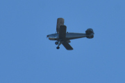 Morten 16 august 2020 - LN-ESS over Høyenhall, men et slikt fly kan du sammenligne med en Renault 6. I ettertid så må jeg si at Renault er fransk og denne er fra Spanish Air Force
