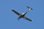 Morten 18 august 2020 - LN-FTM over Høyenhall