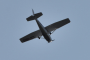 Morten 19 september 2020 - LN-NRO over Høyenhall, denne kjenner vi godt. Det er Cessna Aircraft 172S fra Nedre Romerike Flyklubb
