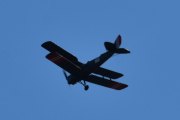 Morten 4 juli 2020 - LN-BDM over Høyenhall, det er Nedre Romerike Flyklubb Veteranflygruppa som er ute med sin DeHavilland DH 82A Tiger Moth nr. 153 fra 1941