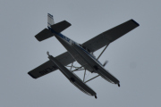 Morten 21 juni 2020 - LN-LMG over Høyenhall, gudskjelov at han fløy så nære for å hilse på oss :-)